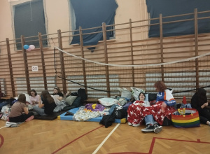 Noc w szkole