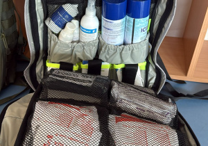 pomoce dydaktyczne zakupione dzięki dofinansowaniu z programu ochrony ludności i obrony cywilnej na lata 2025-2026