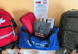 pomoce dydaktyczne zakupione dzięki dofinansowaniu z programu ochrony ludności i obrony cywilnej na lata 2025-2026